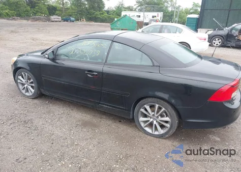 2011 Volvo C70 T5 from USA, damaged, VIN YV1672MC7BJ112128